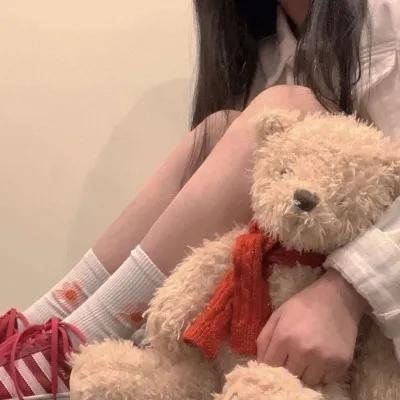 悄悄跟着我封面